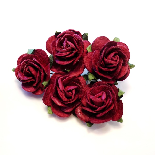 1 po. Roses en papier rouge bordeaux | Fournitures créatives à faire soi-même | Fleurs pour marque-places de mariage | Couronne de fleurs à faire soi-même | Fleurs artificielles | Dispersion de table