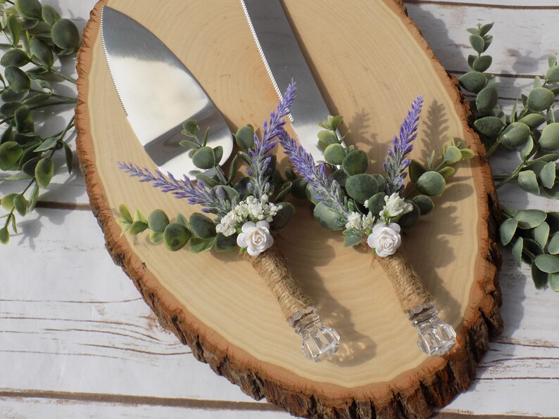 Lavender and Eucalyptus Wedding Cake Serving Set with Baby's Breath and Roses Spring Wedding Decor Floral Greenery Cake Knife and Server image 4