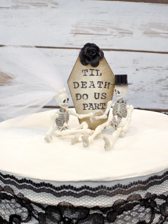 Acrylic Mr and Mrs Skull Wedding Cake Topper Halloween Party Decorations Day of the Dead Sign Till Death Do Us Part Cake Topper