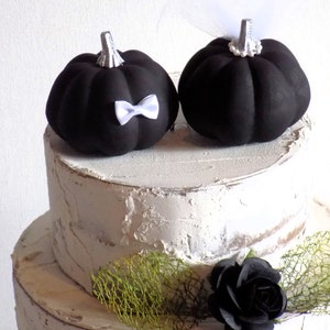 Gothic Halloween Black Pumpkin Wedding Cake Topper | Silver Pumpkin Cake Topper | Gothic Weddings | Halloween Cake Topper