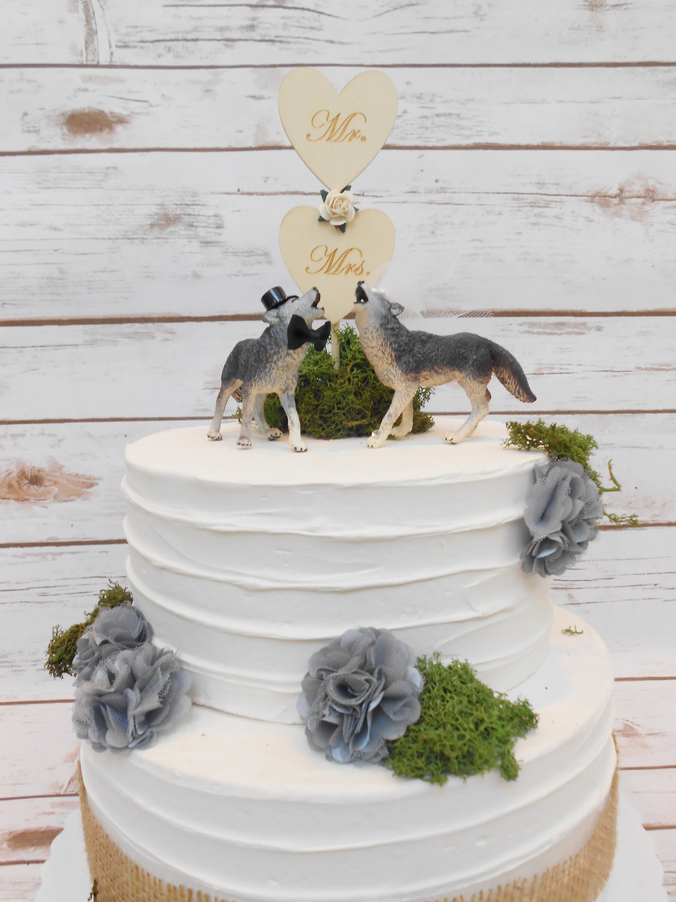 Hurlant Gray Wolves Wedding Cake Topper Mariee Groom Wolf Etsy