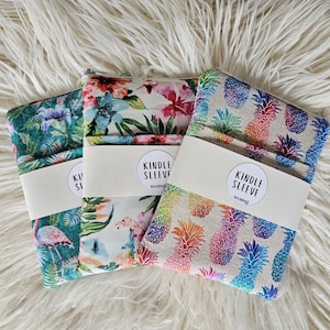 Tropical Rainbow Pineapple Padded Kindle Sleeve w/ Pocket, Padded E reader Sleeve, Bookworm, Padded Kindle Case, Kindle Paperwhite sleeve