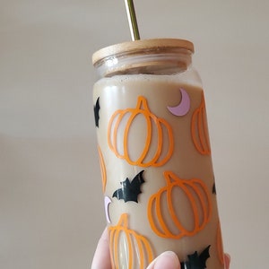 Halloween Pumpkin Glass Iced Coffee cup with lid and straw, 20 oz 16 oz Halloween Glass Can tumbler, Bat glass tumbler, cute Halloween cup