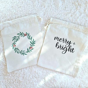 再利用可能なクリスマスギフトバッグ2個セット、ホリデー用キャンバスギフトバッグ、再利用可能なギフトバッグ、布製ギフトバッグセット、キャンバス製クリスマスギフトバッグ