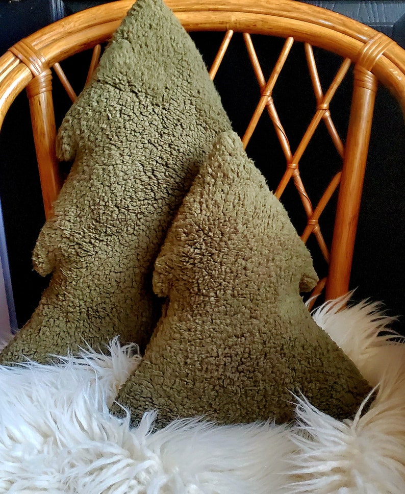 Green sherpa plush Christmas Tree pillow, Tree plush pillow, Christmas Tree décor, Tree shaped pillow, soft plush Christmas pillow, image 2