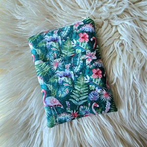 Tropical leaves and Flamingos Padded Kindle Sleeve w/ Pocket, Padded E reader Sleeve, Bookworm, Padded Kindle Case, Kindle Paperwhite sleeve