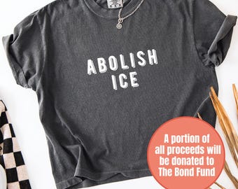 Camiseta cropped com estampa "Abolir o ICE", camiseta ativista, foda-se o ICE, camiseta "Chinga la Migra", camiseta de direitos humanos, camiseta de direitos dos imigrantes, camiseta "Não ao ICE"