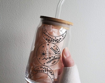 Floral Moon Glass tumbler with lid, witchy can glass cup, witchy gift, moon phase glass cup, boho glass coffee cup, mystical moon glass cup