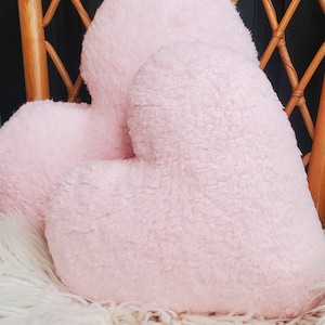 Heart pillow plush, pink heart pillow, valentine heart decor, sherpa heart shaped pillow, soft heart pillow, Mother’s Day gift