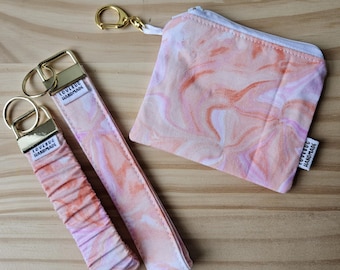 Batik-Schlüsselanhänger Schlüsselanhänger Pink & Orange Swirl, optional mit Portemonnaie
