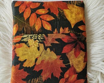 Jesienne liście wyściełany czytnik Kindle E lub etui na książkę z kieszenią, wyściełany pokrowiec na czytnik E, etui na książkę, prezenty dla miłośników książek, Bookworm