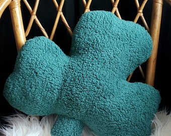 Sherpa shamrock pillow, clover plush pillow, St Patrick's Day pillow, St Patrick's Day decor, shamrock plush pillow, clover shaped pillow