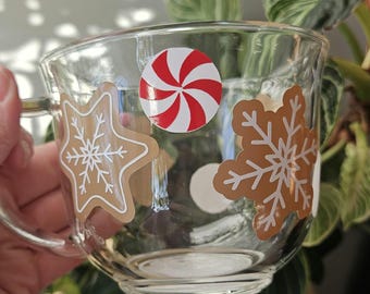 Christmas Cookies Glass Iced Coffee cup with lid and straw, 20 oz 16 oz Christmas Glass Can tumbler, candy cane Christmas glass tumbler