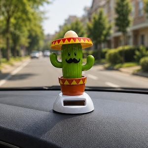 Figurine Solaire Dansante – Pompier Qui Balance – Énergie Photovoltaïque – 4,5 X 5,7 X 10 Cm – Déco Bureau, Tableau De Bord, Cadeau