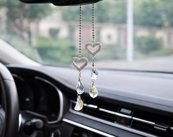 Crystal Heart Car Charm – Elegant Rearview Mirror Decor