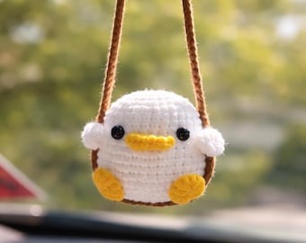 Handmade Cute Duck Car Hanging Charm, Cartoon Animal Rearview Mirror Ornament, Crochet Swing Pendant, Car Interior Decor Accessory Gift