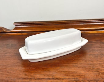 Pfaltzgraff Heritage Collection Stoneware Butter Dish, Vintage White Ceramic Butter Keeper, 1960s Solid White Stoneware Butter Server