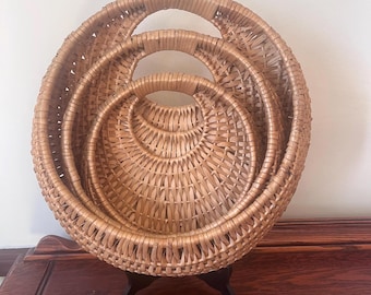 Handwoven Nesting Wicker Wall Tulip Baskets, Set of 3 Vintage Half Moon Flat Backed Gondola Baskets