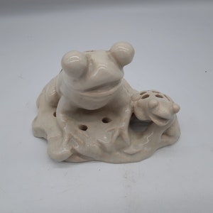 Antique art pottery frogs floral frog large white stoneware 1920s Ikebana