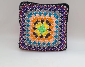 Cojín cuadrado de abuela tejido a crochet: decoración vintage cottagecore