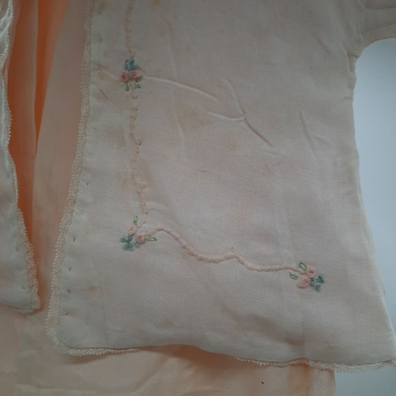 Vintage 1950s pink baby layette gown jacket and b… - image 2