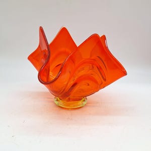 Viking Glass amberina orange glass handkerchief pedestal vase Mid Century Modern 7&quot; x 6.5&quot; x 6&quot;