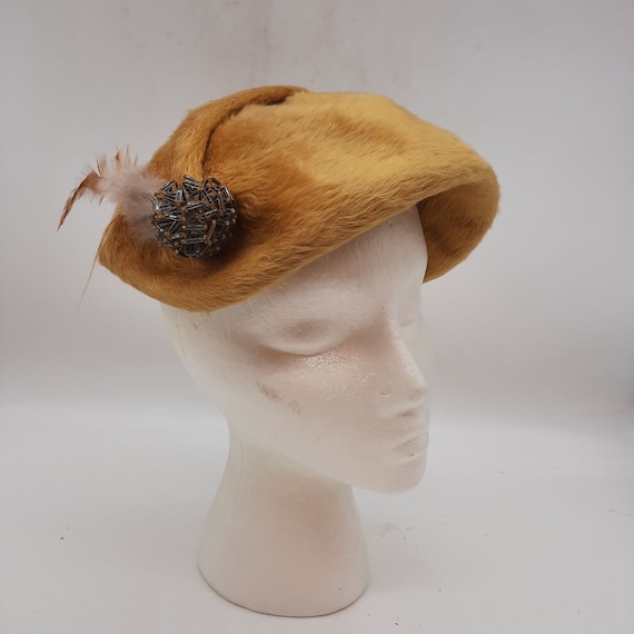 Mid Century Gold Faux Fur Hat G Fox & Co Beads Feathers  display picture 1
