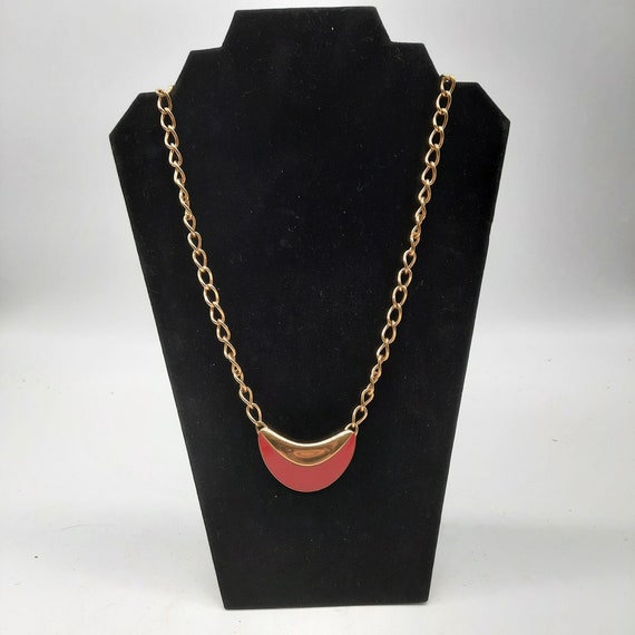 Vintage 1980s Monet gold tone red enamel abstract… - image 1
