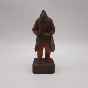 Vintage Black Forest wood carving musican man violin coin figurine Germany