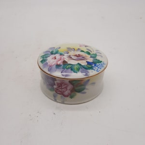 Vintage hand painted floral porcelain trinket box Japan roses