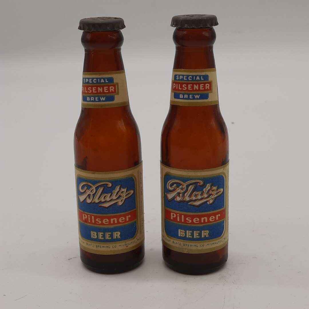 Vintage Blatz Pilsner Beer Bottle Salt and Pepper Shakers Etsy
