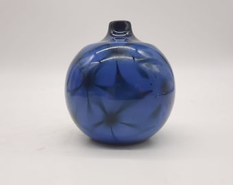 Vaso a bocciolo in ceramica Studio Art, floreale blu, design moderno, firmato dall'artista