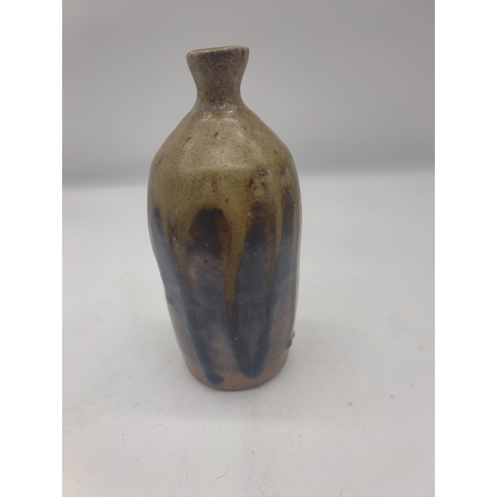 工芸品 Vintage vase from artec Artmark Japan Miniature Vase Vintage Black Porcelain 4 inch