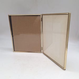 Vintage folding double picture frame etched gold tone 8x10