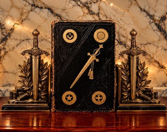 Knights Templar 1886 | The Scarlet Book of Freemasonry | Imprisonment, Torture & Martyrdom | Antique Masonic Mysteries