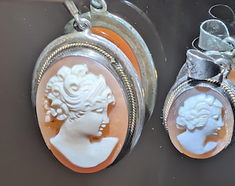 Naszyjnik z dwoma muszlami i kameami ze srebra próby 925, oryginalny łańcuszek, klasyczny profil, Włochy