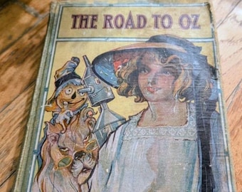 Antyczna książka z 1909 roku „Droga do Oz” – ilustrowana klasyka dla dzieci L. Franka Bauma – oryginalna oprawa