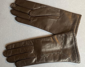 Vintage Bulgarian NOS Leather Gloves - NRB (People's Republic of Bulgaria) 1983, Dark Brown Leather, Size 7 3/4 palm circumference 18cm
