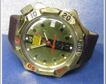 Russische mechanische Uhr Admiralskie 2414.Eine russische mechanische Armbanduhr