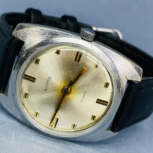 Vostok/Wostok 2209~Vintage Wrist Watches retro watch Mechanical USSR 1980&#39;s~gift for men