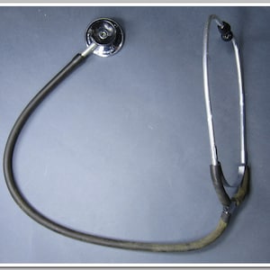 Retro Stethoscope Doctors Stethoscope Old Medical Stethoscope Medical Equipment Phonendoscope Vintage Medical Supply Medical Instrument