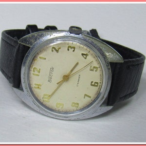 Vostok/Wostok~Vintage Wrist Watches retro watch Mechanical USSR 1980&#39;s~gift for men~gift for men