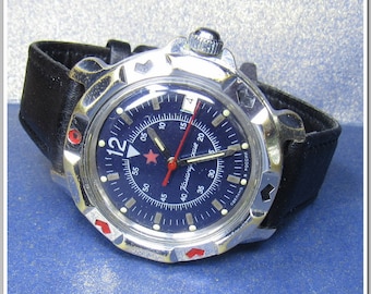 Russische mechanische Uhr Wostok/Vostok/Восток Komandirskie 2414. Ein Klassiker der Sowjetzeit aus den 1980er Jahren der UdSSR