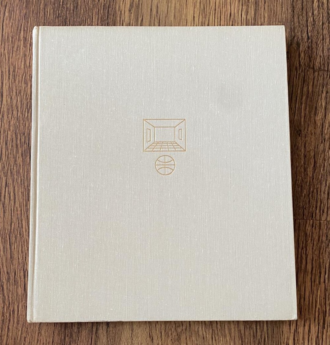 Katalog wystawy sztuki w Bazylei z 1987 r. - Radziecki przedmiot