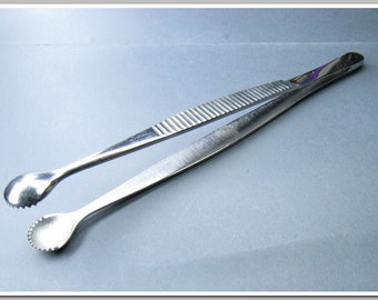 Vintage tweezer Medical Surgical 8”~Tool Collectible~vintage gift for Nurses and Doctor's