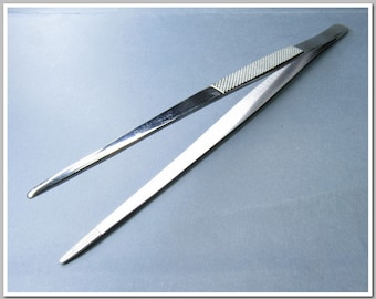 Vintage tweezer Medical Surgical 8”~Tool Collectible~vintage gift for Nurses and Doctor's