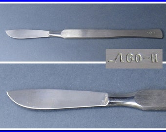 Vintage Surgery Scalpel~vintage gift for Nurses and Doctor's~NOS