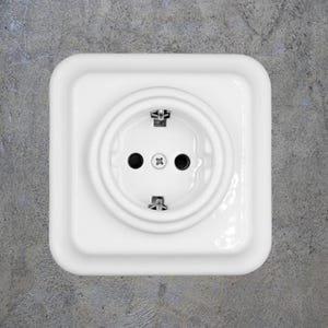 Enchufe Schuko de pared de porcelana retro, todo en uno, tipo E