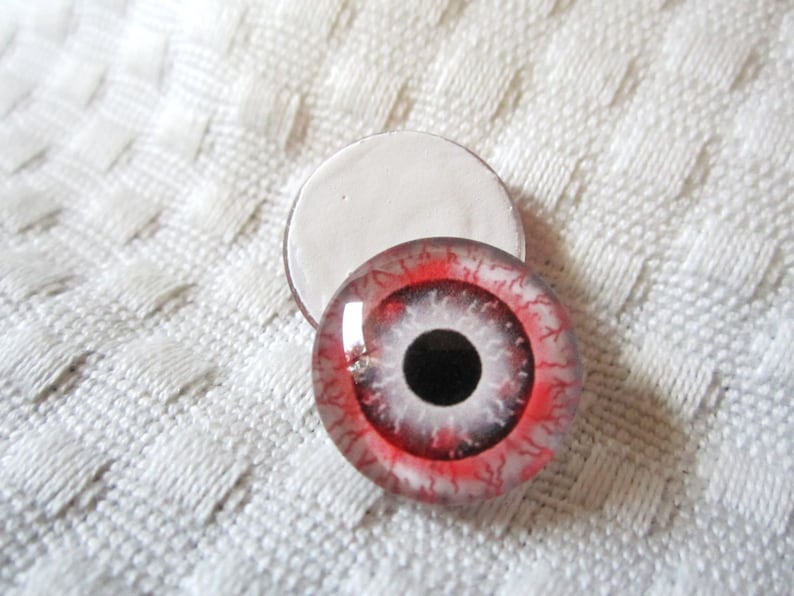 Zombie eyes 16mm glass cabochons image 3