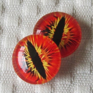 Dragon Glass eyes-Glass Eyes for art and sculpture